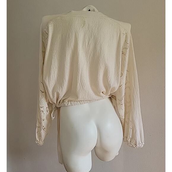 Free People Movement Field of Dreams Cropped Pullover Round Neck Pullover - Picture 3 of 15